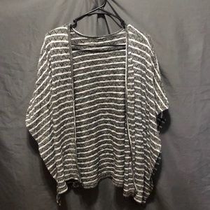 Short sleeve Spring/Summer cardigan